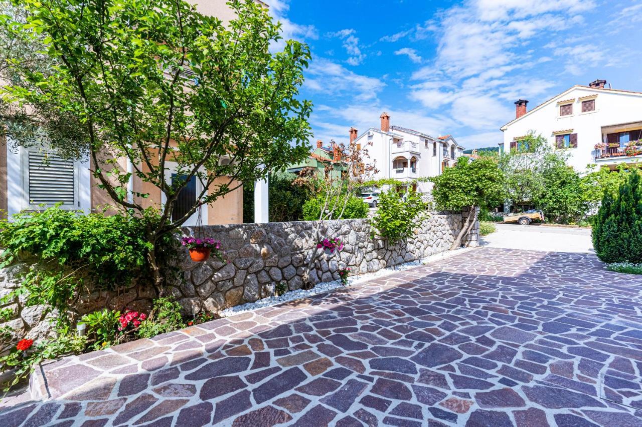 Apartments Ivanka Црес Экстерьер фото