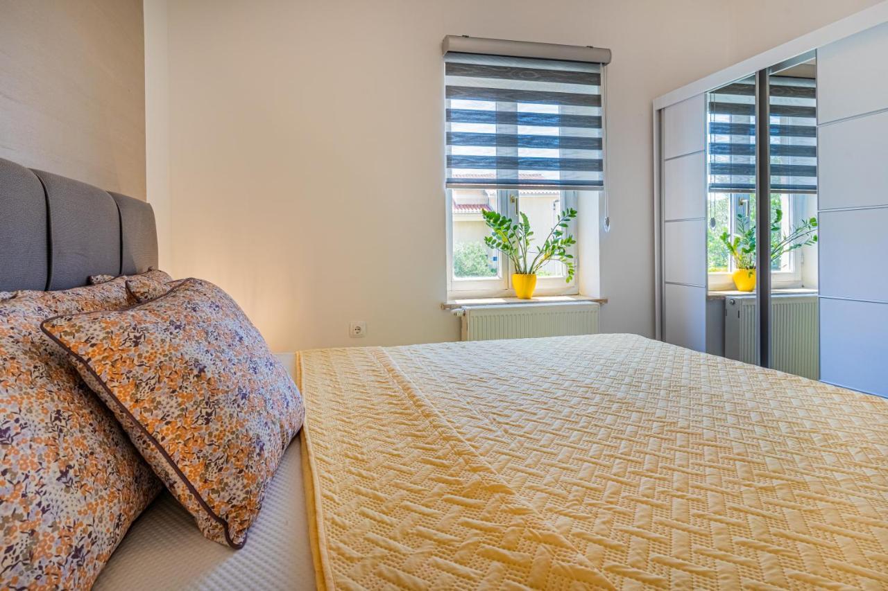 Apartments Ivanka Црес Экстерьер фото