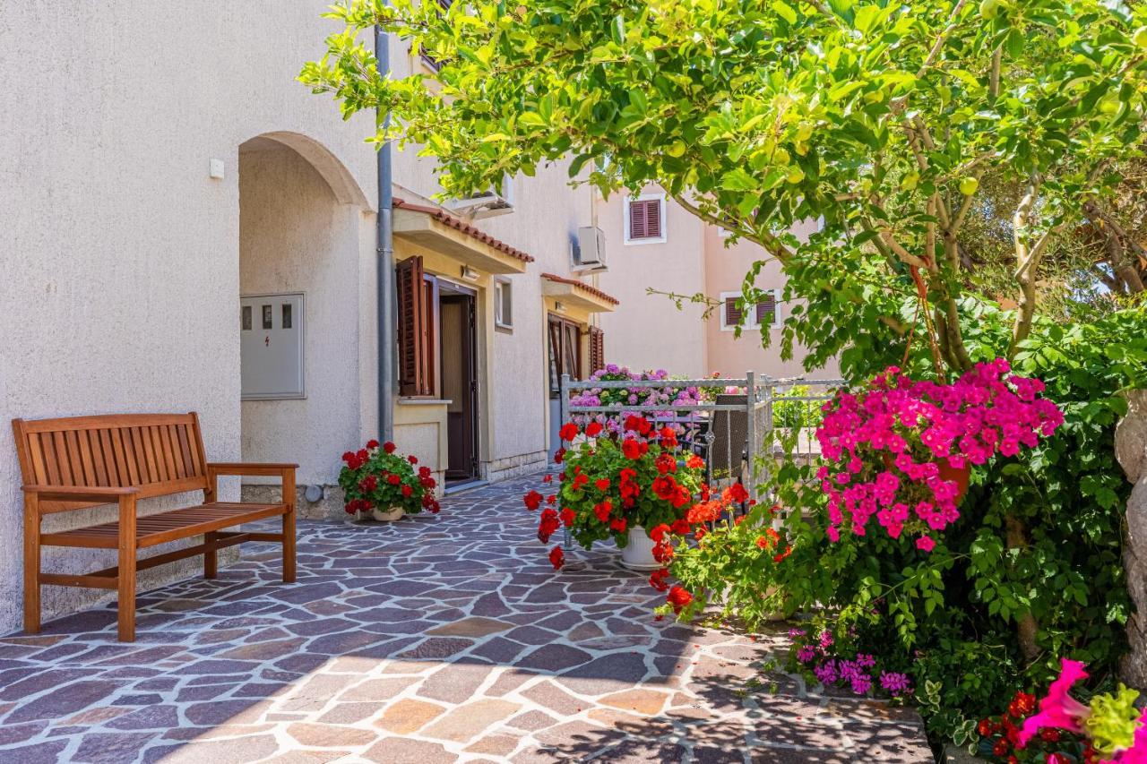 Apartments Ivanka Црес Экстерьер фото